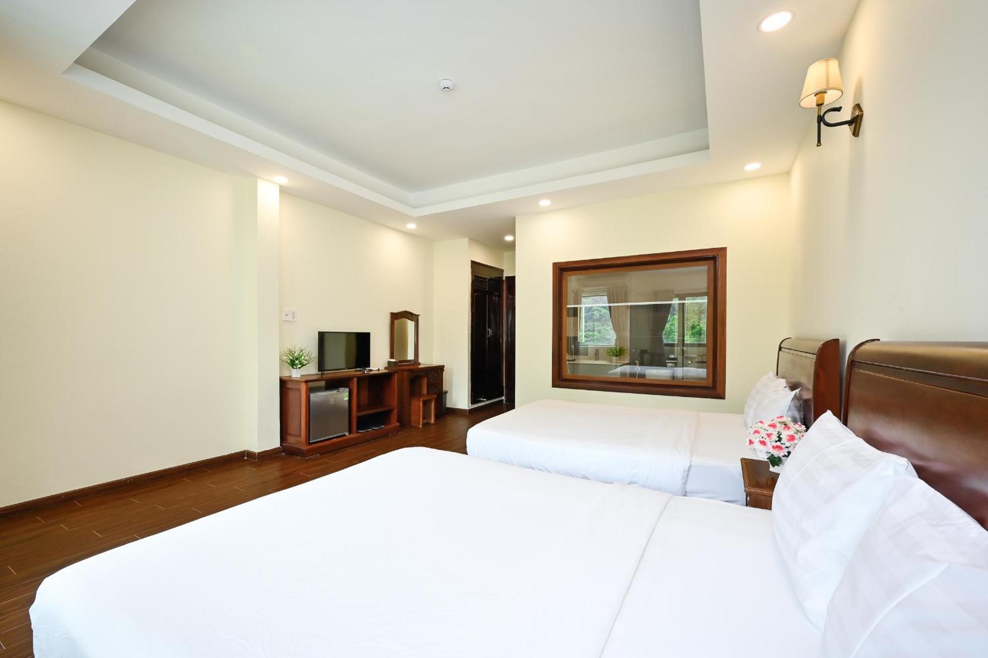 Red Sun Airport Saigon Hotel Ho Chi Minh City Exterior photo